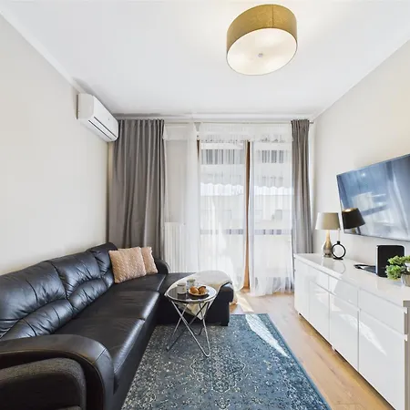 Apartamentysnu,sloneczny Premium Ii Z Parkingiem Apartmán *